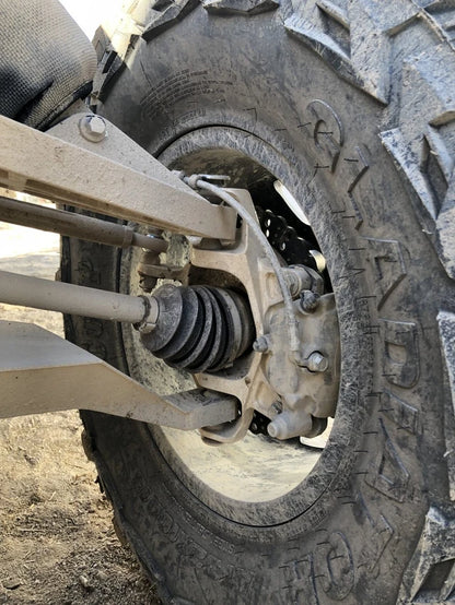 ZRP verstärkter Querlenker- und Achsschenkel-Kit vorne - Can-Am Maverick X3