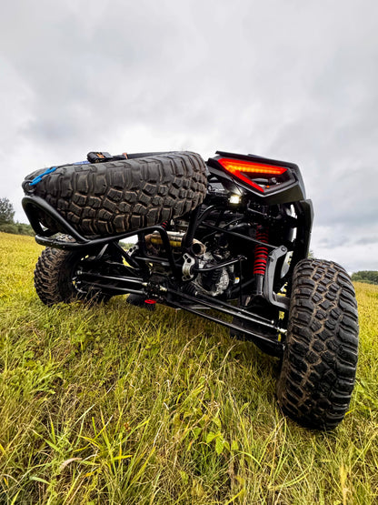 Bagażnik na koło zapasowe typ 2 - Can-Am Maverick R