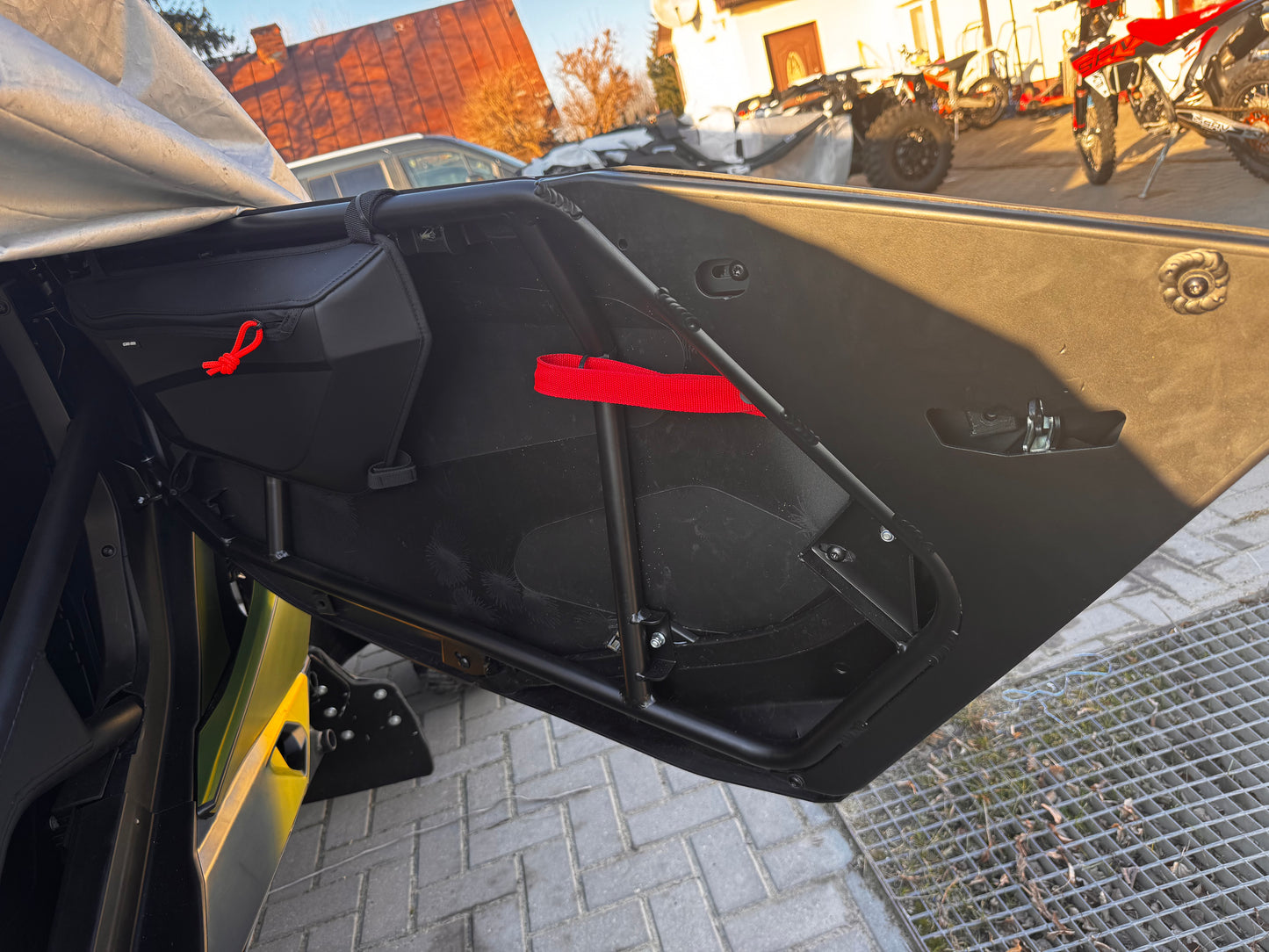 Aluminiowe boczki drzwi komplet - Can-Am Maverick R