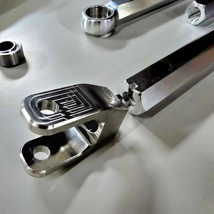 Regulowane drążki tylnego zawieszenia AVID (Toe Link) - Polaris RZR PRO R