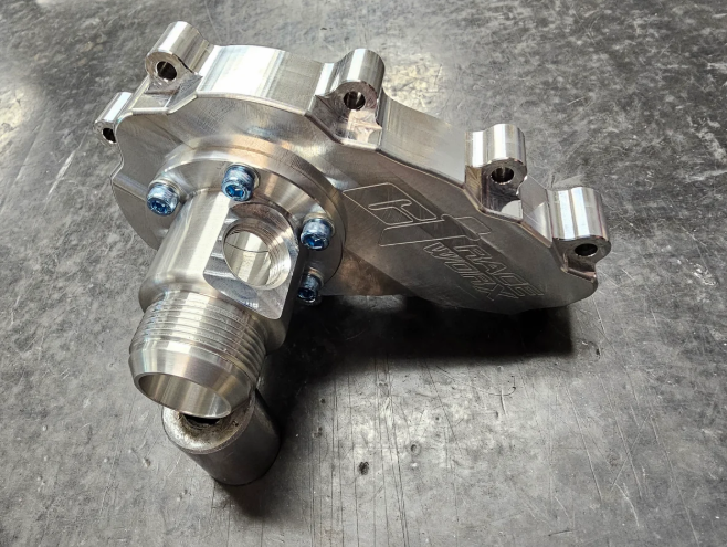 Aluminiowa obudowa pompy wody CtRaceworx - Can-Am Maverick R